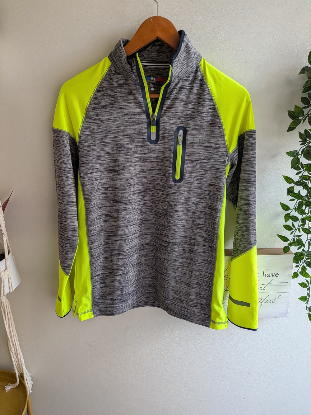 NWOT Tommy Hilfiger Gray and Neon Yellow Quarter-Zip Pullover